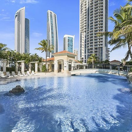 Chevron Renaissance - Hr Surfers Paradise โกลด์โคสต์ ภายนอก รูปภาพ