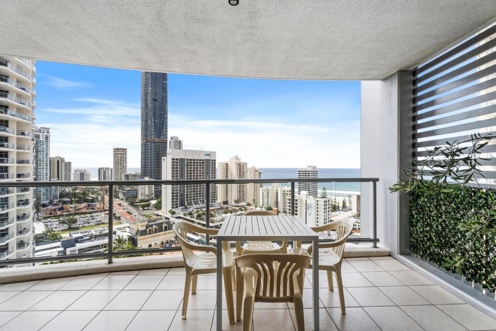 Chevron Renaissance - Hr Surfers Paradise โกลด์โคสต์ ภายนอก รูปภาพ