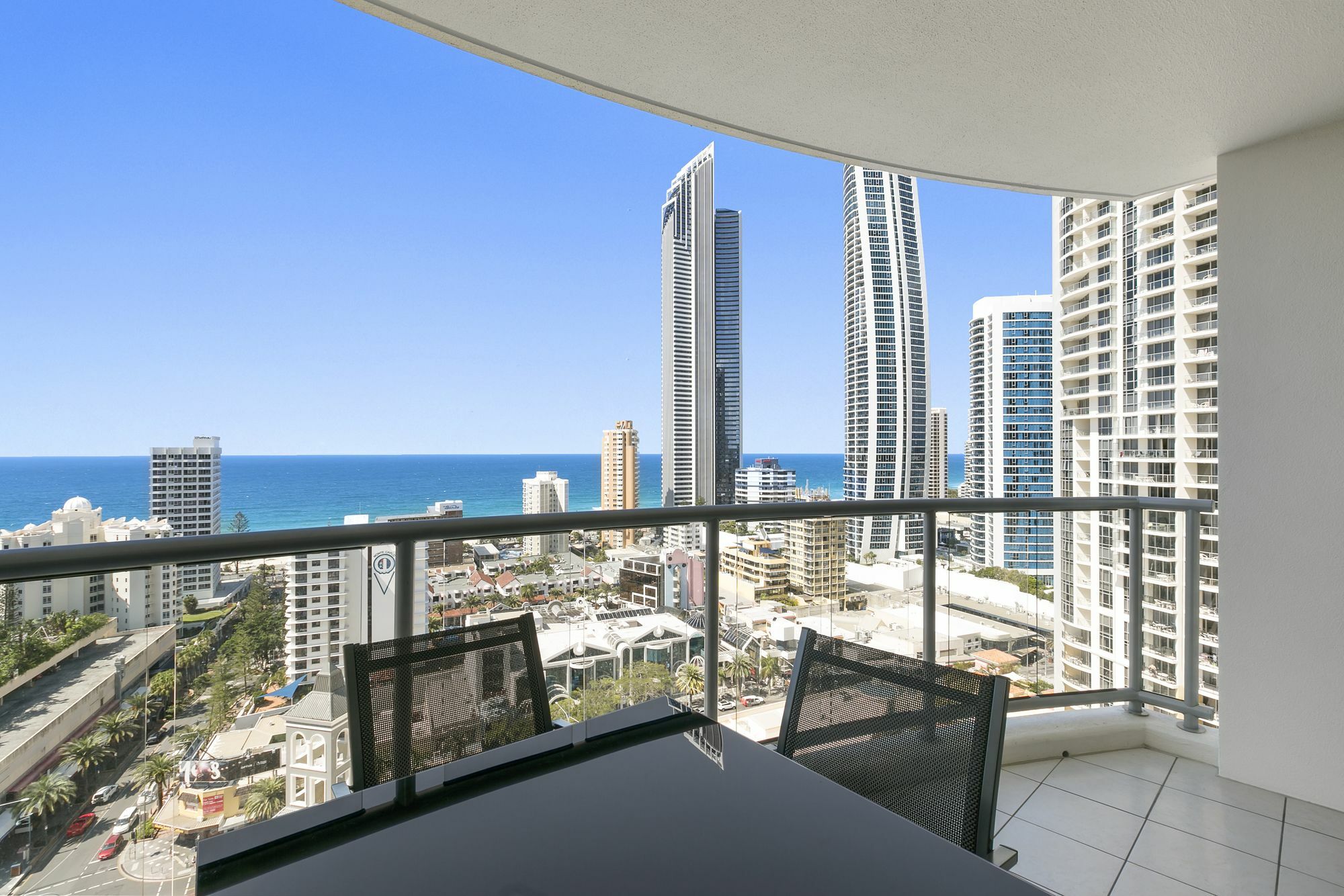 Chevron Renaissance - Hr Surfers Paradise โกลด์โคสต์ ภายนอก รูปภาพ